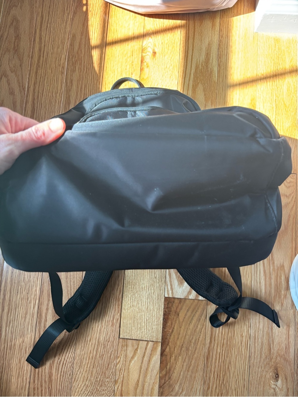 Light Flight Laptop Backpack - Picture 7 of 7